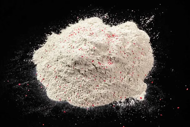 Specjalne produkty do posypywania podłoża